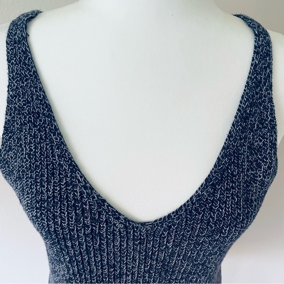 LOFT Dark Navy/White Sleeveless Tank V-Neck Both Front & Back Size S, Heavy Knit - Picture 8 of 10